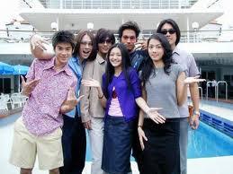 Apa Kabar F4 (F shi) &amp; meteor garden??