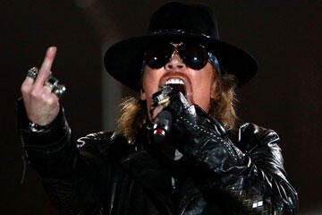 10 Pantangan di Konser Guns N' Roses Jakarta!