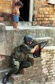 ternyata tentara tak selalu mengerikan &#91;pic&#93;