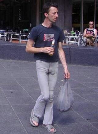 Akibat pake celana jeans ketat