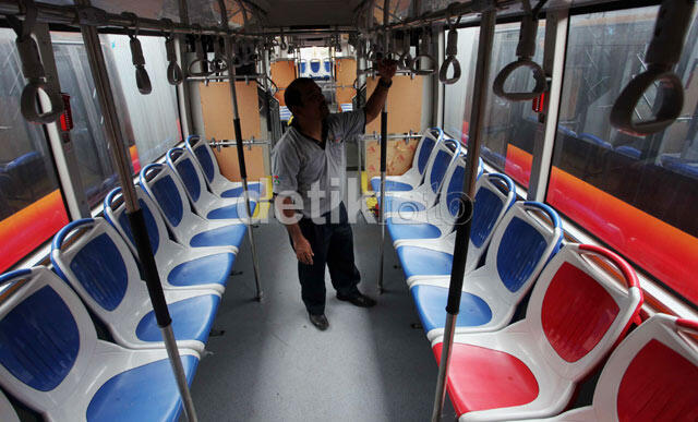 Gantengnya Gannn....Wajah Baru Armada TransJakarta