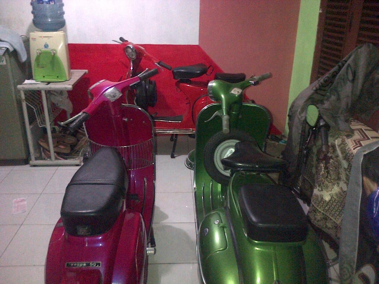 Vespa PTS tahun 1981 90 cc (Pinky)