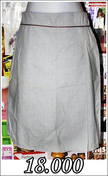 Murah Meriah Aneka Dress n Blezer Skirt Top & Sweather !!! ^_^