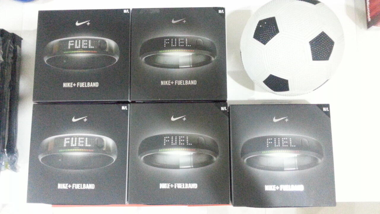 Nike Fuel Band Black Ice & Black Standard