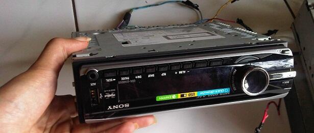TAPE SONY XPLOD CDX GT490US (YANG GAK NEGO BONUS TV TUNER)