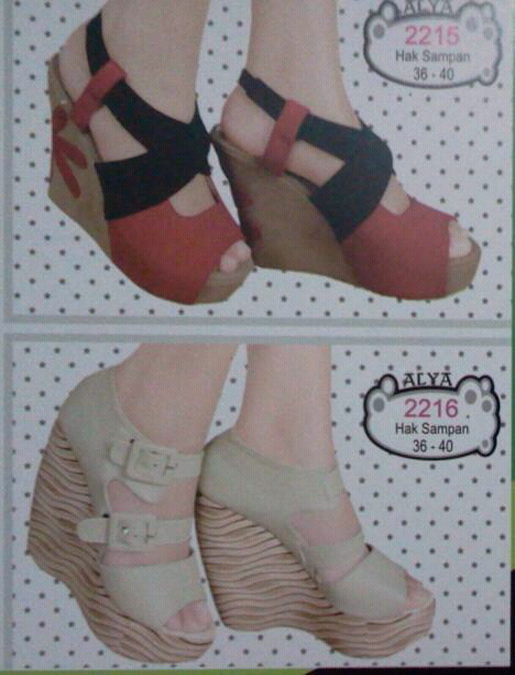 JUAL sandal dan sepatu edisi khusus NATAL (nggak nyesel dech)