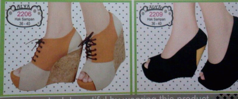 JUAL sandal dan sepatu edisi khusus NATAL (nggak nyesel dech)