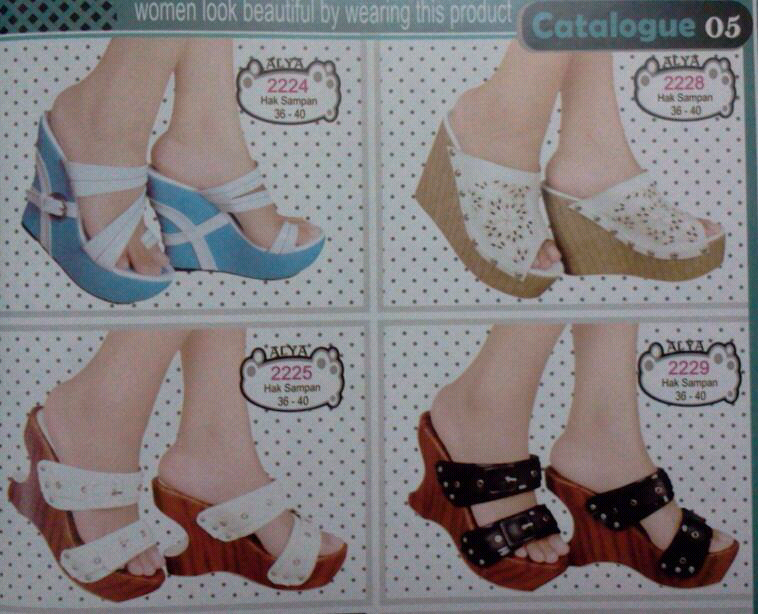 JUAL sandal dan sepatu edisi khusus NATAL (nggak nyesel dech)