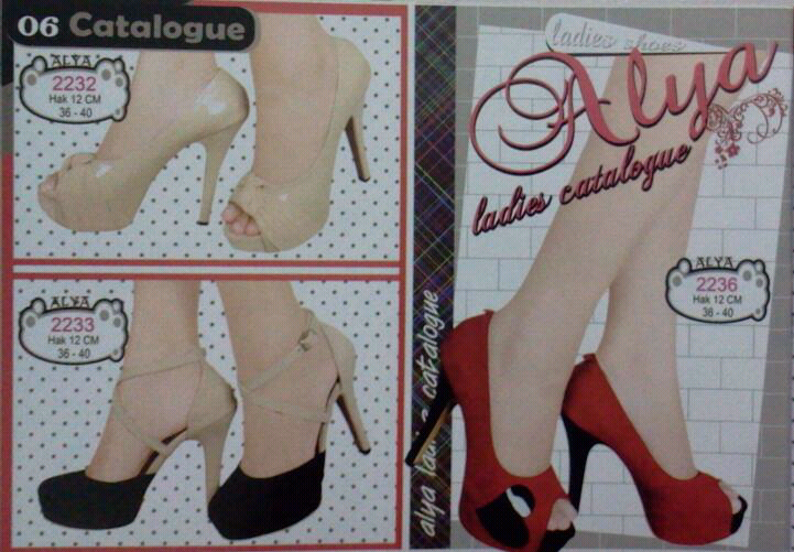 JUAL sandal dan sepatu edisi khusus NATAL (nggak nyesel dech)