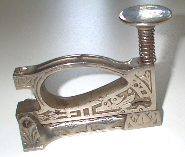 Stapler, Si Mungil Yang Berjasa