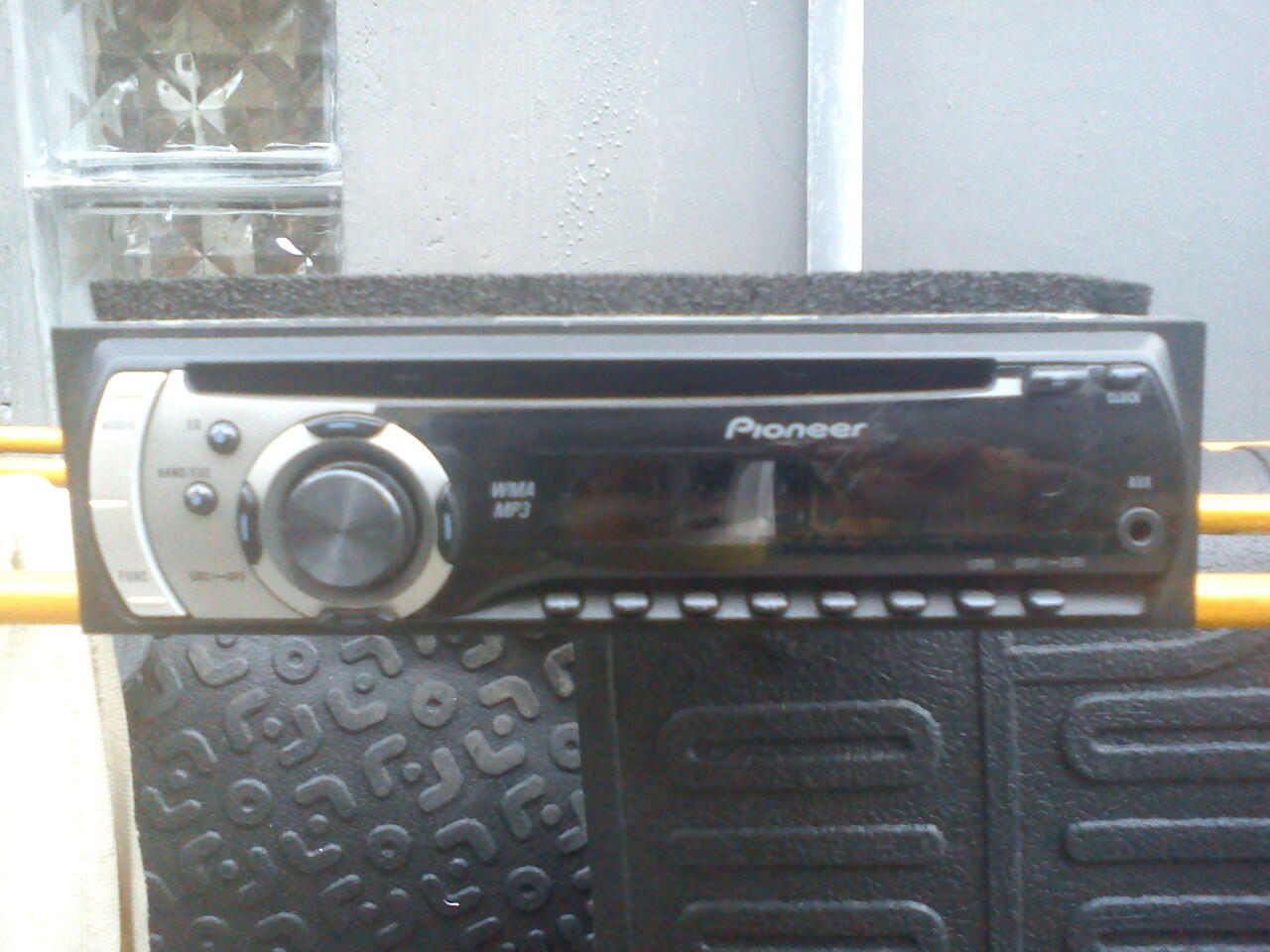 WTS: CD-MP3 PIONEER DEH-3080zy
