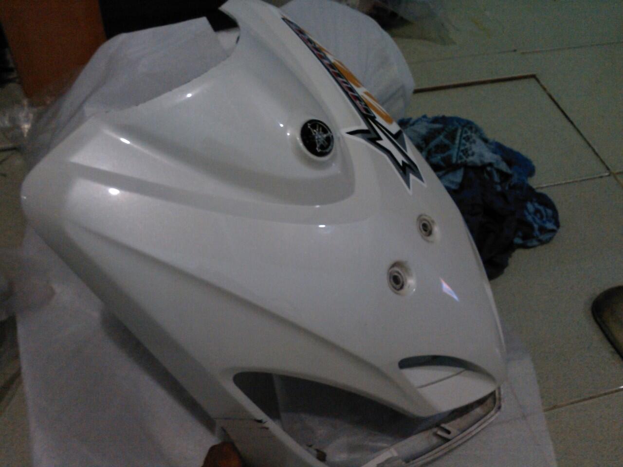 Jual Body Mio smile putih/white ORI 2nd striping mio amore 2011 + bonus