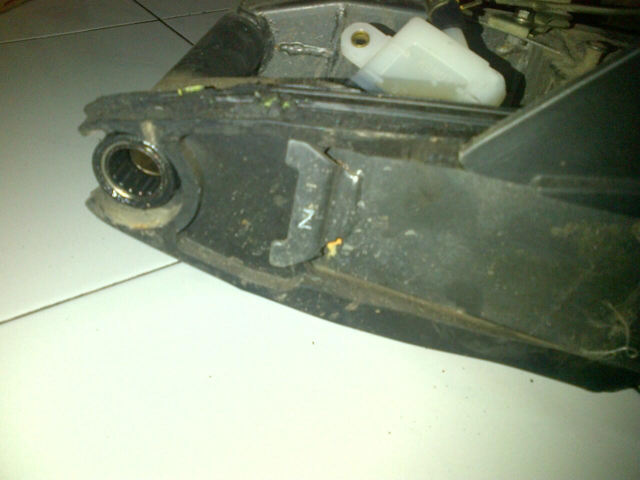 Cari Dijual Swing Arm OEM R15 ver 1 tuk Vixion  KASKUS