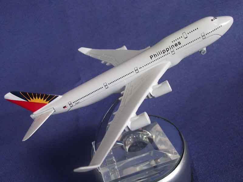Aku ada Koleksi Bermacam Pesawat Penerbangan Negara2 Die Cast Metal besi