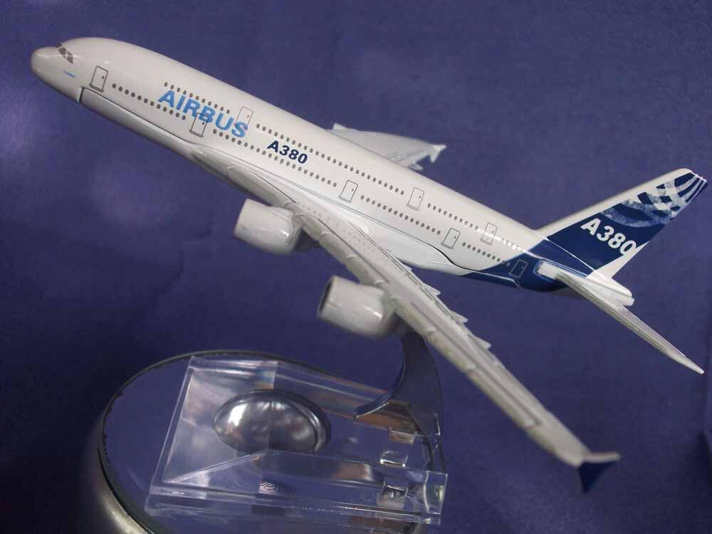 Aku ada Koleksi Bermacam Pesawat Penerbangan Negara2 Die Cast Metal besi