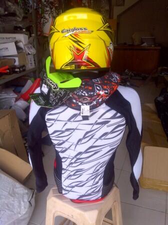 helm cross ahrs