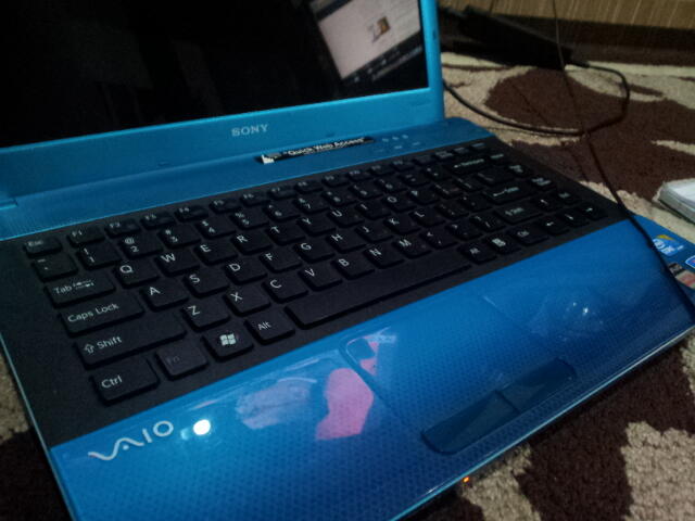JUAL LAPTOP SONY VAIO E - SERIES VPCEA36FG