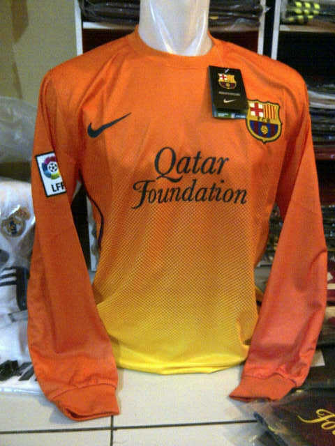 Soccer Jersey Grade Ori & Player Issue, SELUSIN @120rb
