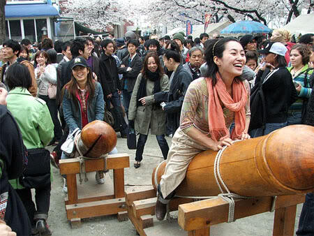 Kanamara Matsuri, parade unik &quot;Dewa kelamin pria&quot; di Jepang