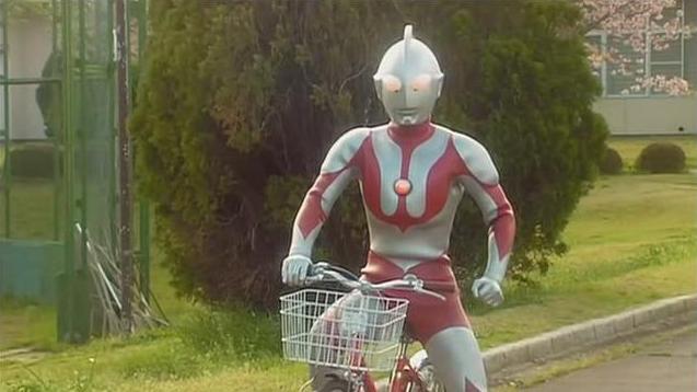 Kerjaan Ultraman Jika Tak Ada Musuh &#91;PICT Inside&#93;