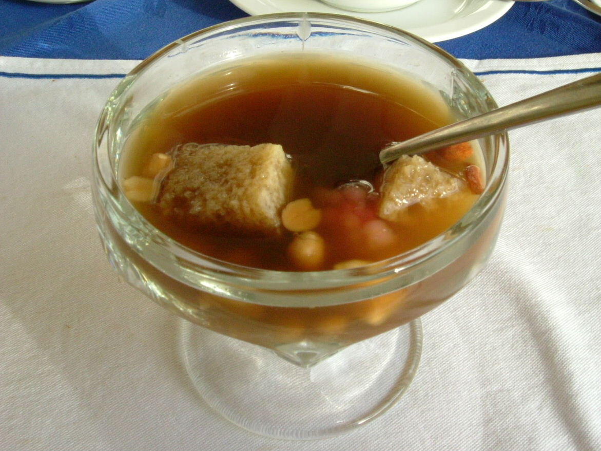 Yuk, Nikmati Hujan dengan Minuman Hangat Ini