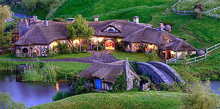 Minum Bir di Hobbit Pub...dibuka untuk umum!!!