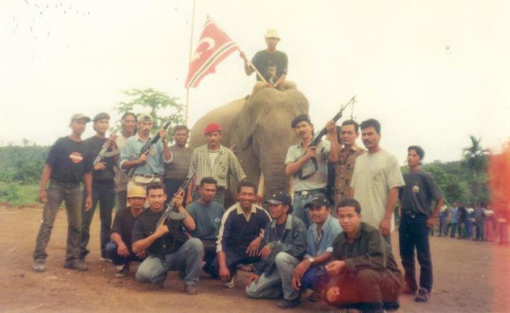 Foto-foto GAM (Gerakan Aceh Merdeka) !!!