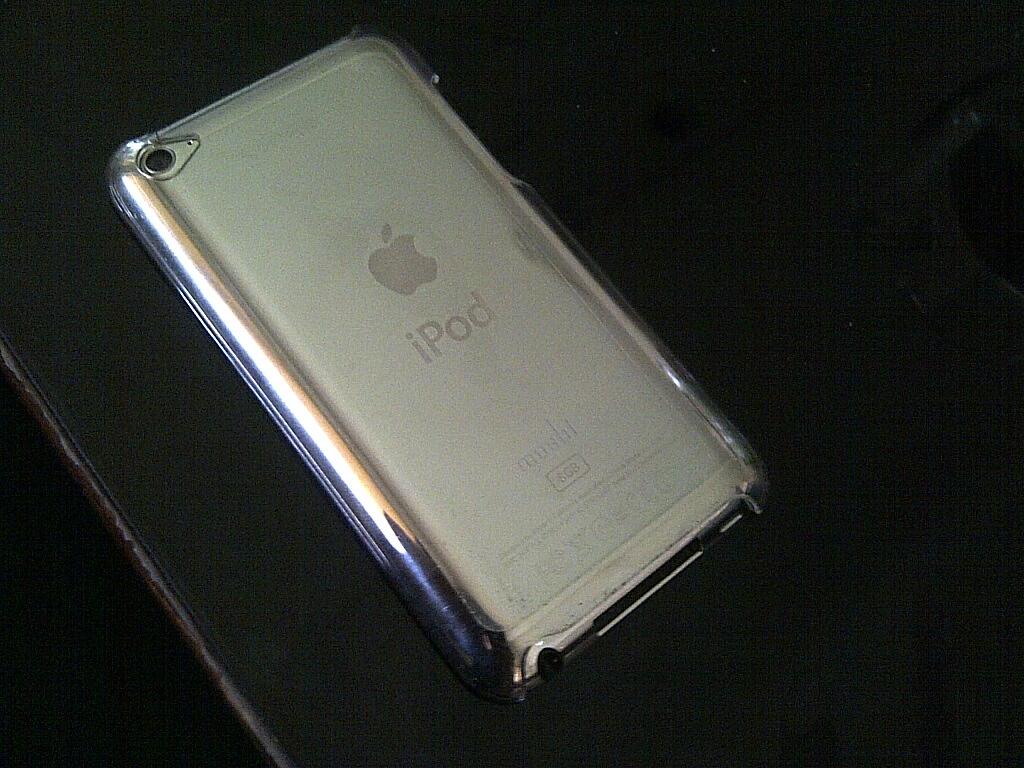 IPOD TOUCH 4th Gen 8GB WHITE