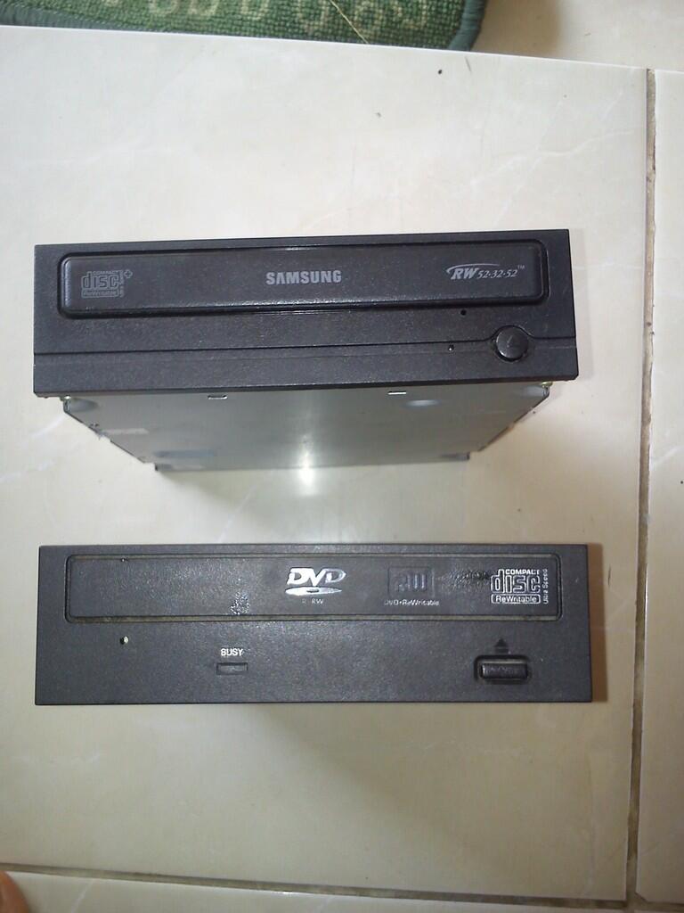 WTS DVD RW IDE Pioneer dan CD RW IDE Samsung - Solo