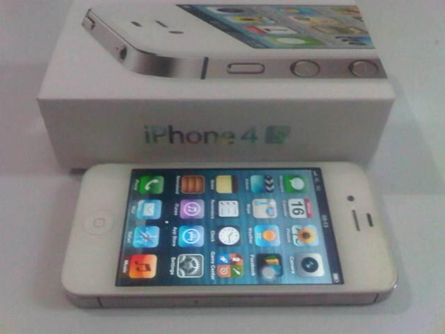 iPhone 4s 16gb White FU Fullset Mulus Garansi Indo