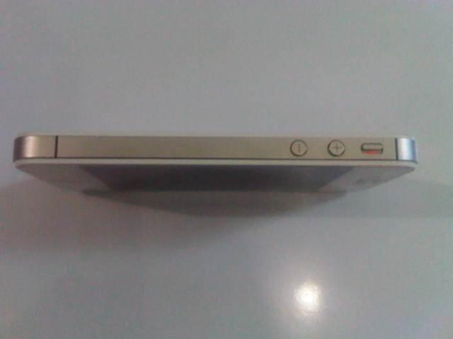 iPhone 4s 16gb White FU Fullset Mulus Garansi Indo