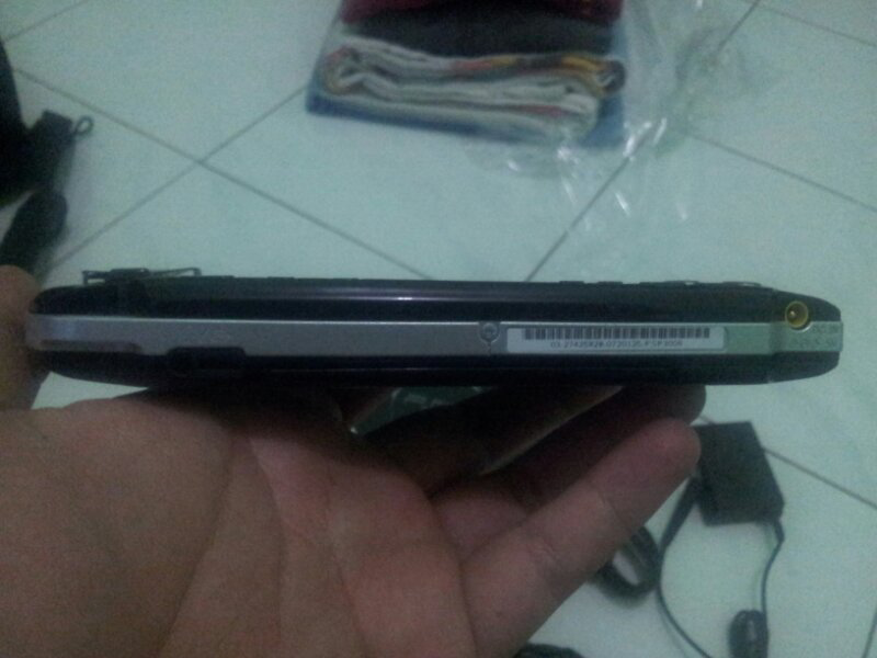 PSP 3006 Piano Black 2nd msh garansi 9 bulan + bonus handgrip + kable data