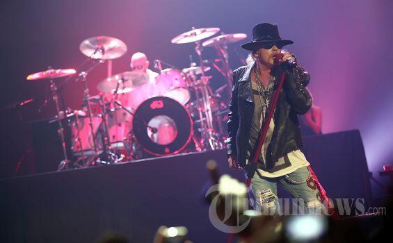 Jokowi Malu Diminta Menyanyikan Lagu Guns N Roses