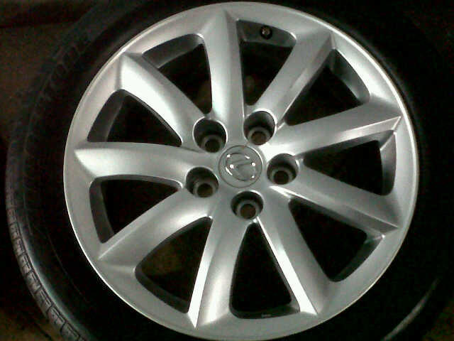 VElg Mobil Lexus 235/50R18