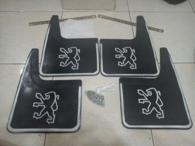Mud flaps / kepet Peugeot 504 / 505