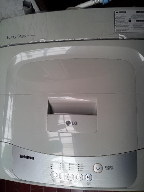 Mesin Cuci LG WF-L-7002NTC