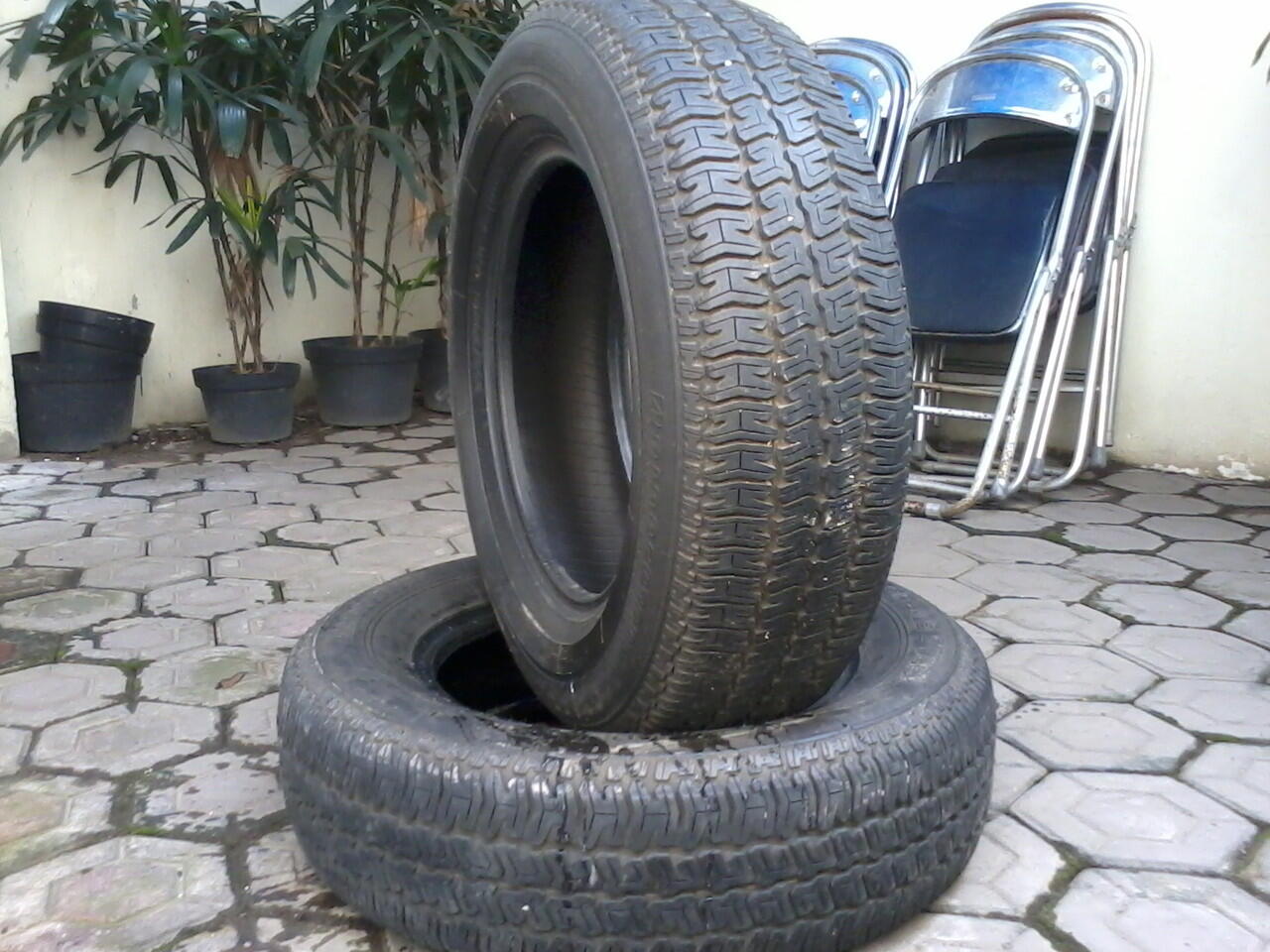 Ban brigstone, kondisi 90%!!!!