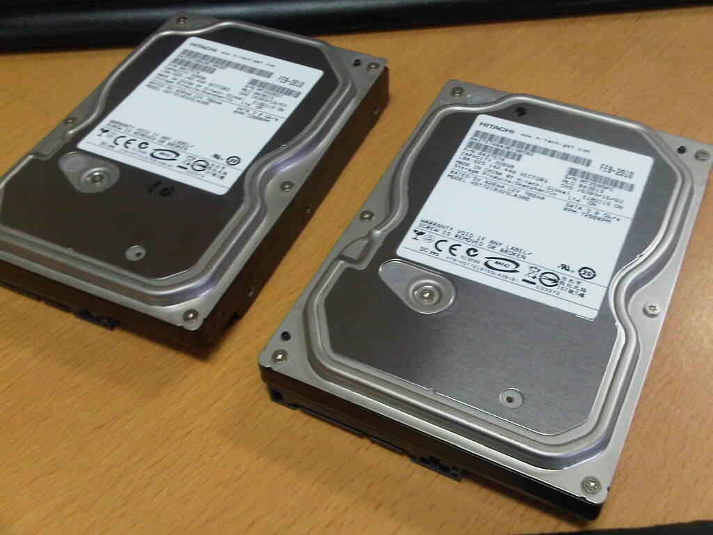 HDD HITACHI 3.5" 320 GB SATA,,,Ready 2 Unit
