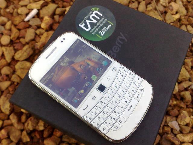 BLACKBERRY DAKOTA 9900 Rp 1,4500,000; HARGA PROMO CUCI GUDANG BERLAKU MULAI HARI INI
