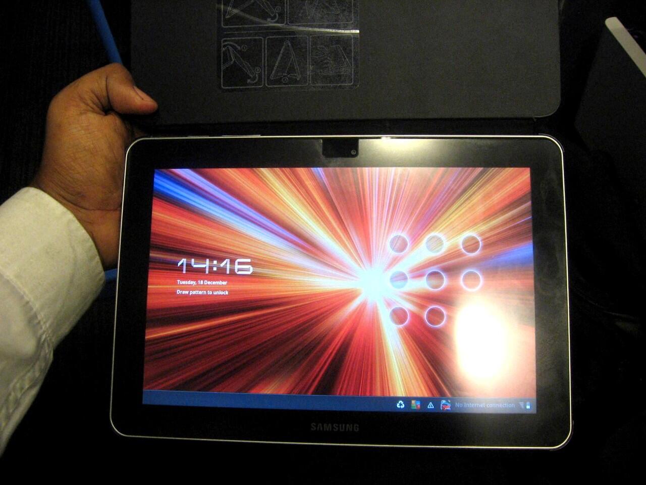 Samsung Galaxy Tab P7500 Galaxy Tab 10.1 3G Silver