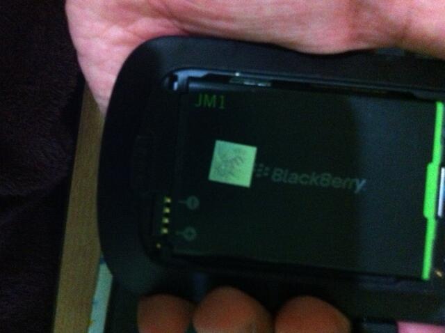 Blackberry Dakota 9900 black TAM murah gann silakan diliat dulu