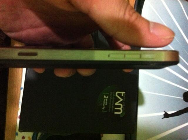 Blackberry Dakota 9900 black TAM murah gann silakan diliat dulu