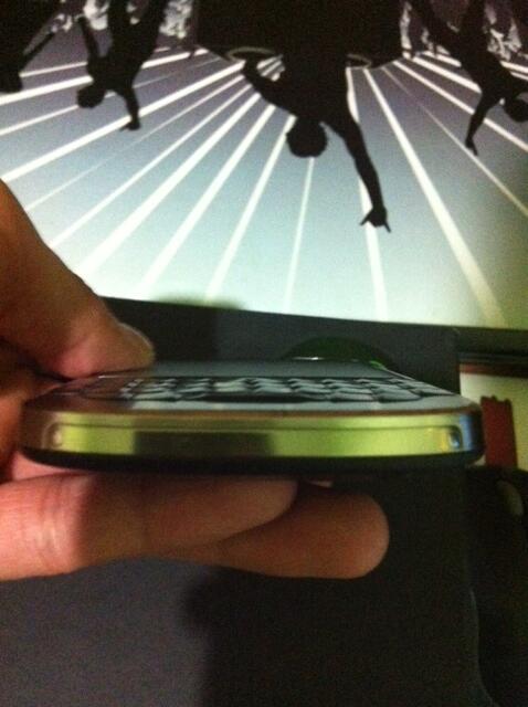 Blackberry Dakota 9900 black TAM murah gann silakan diliat dulu