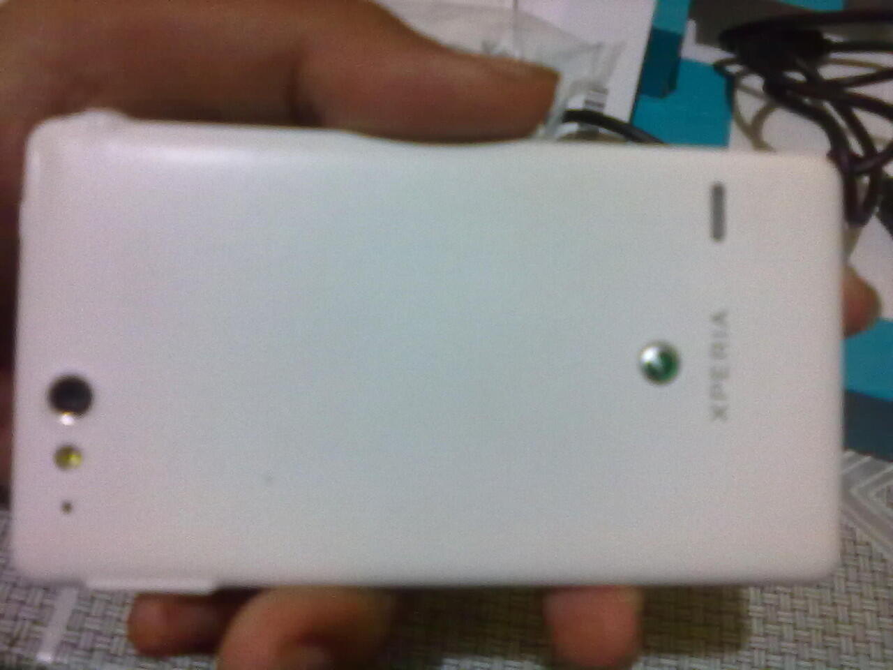 WTS XPERIA GO PUTIH MULUSS 98% PEMAKAIAN WAJAR (malang)