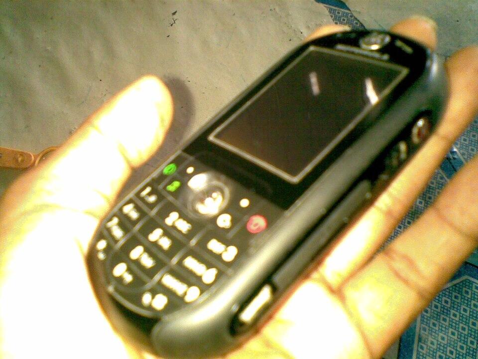 motorola rokr e2 look like new semarang