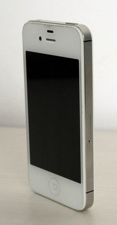 Iphone 4s 16gb apa adanya