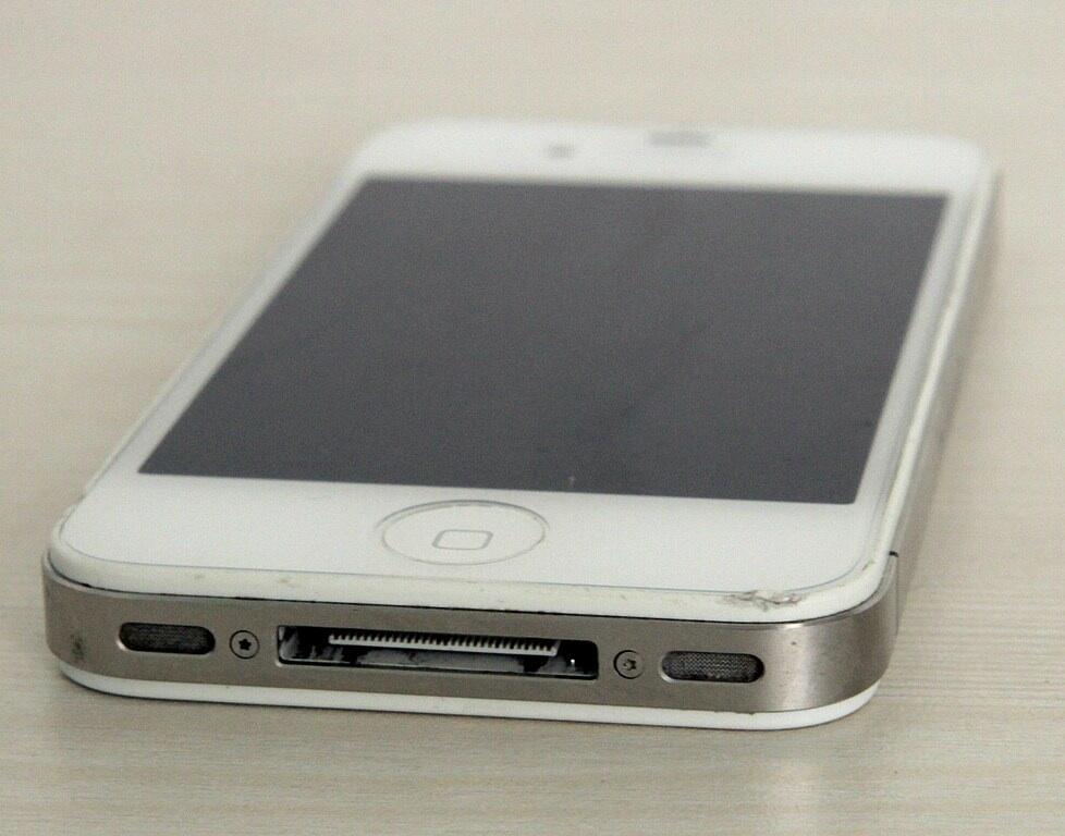 Iphone 4s 16gb apa adanya