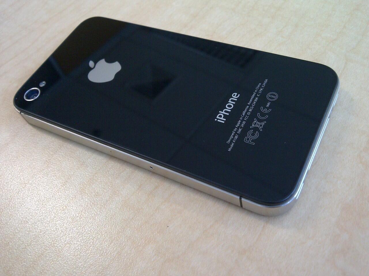 IPHONE 4S 16GB HITAM MULUS MSH GARANSI