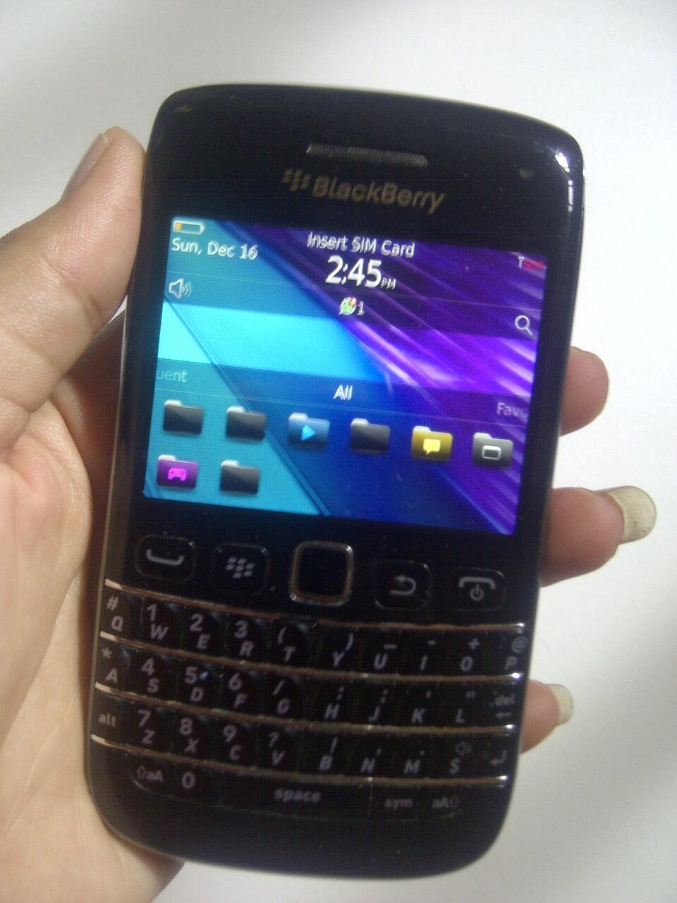 Bb 9790 (Bellagio) Black Msh Garansi TAM 1 Thn