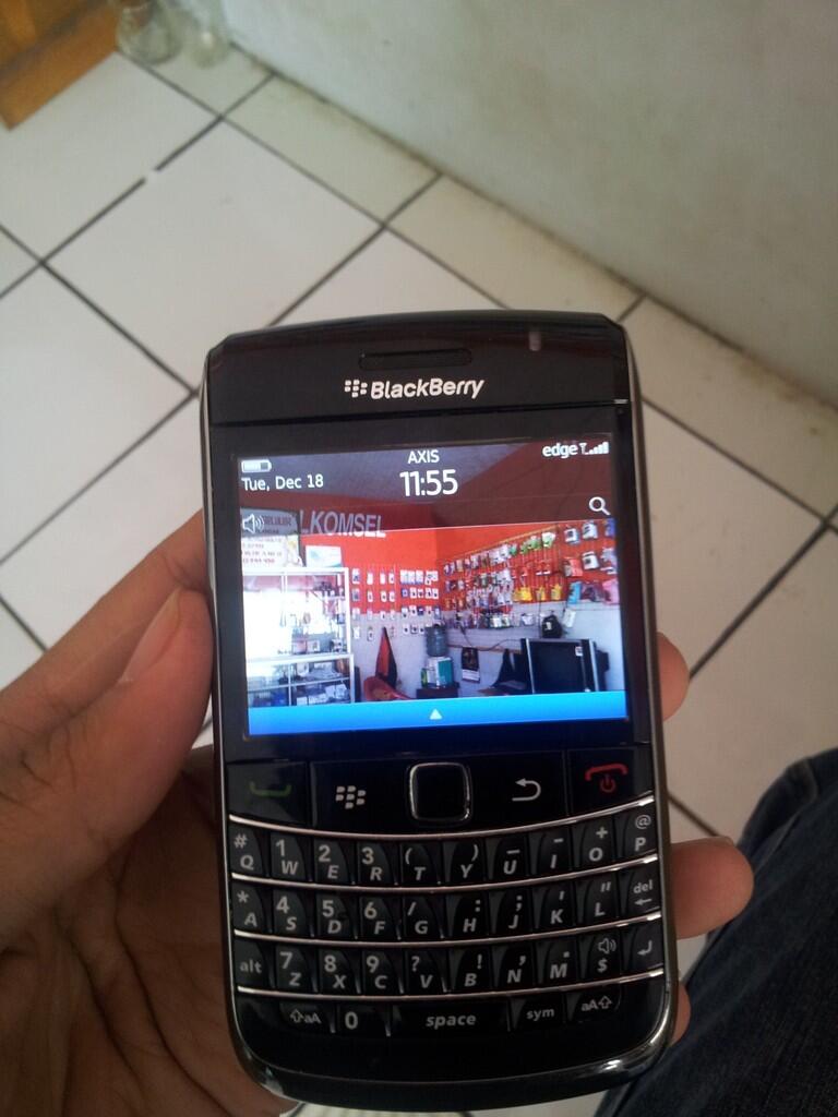 Black Berry 9700